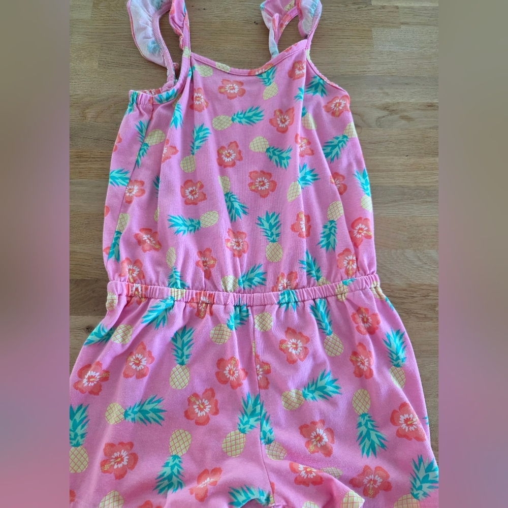 The Children's Place Vibrant Pink/Green Romper Sz Medium 7/8 Like New